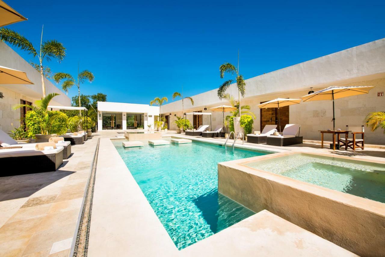 Avela Boutique Hotel ซายูลิตา ภายนอก รูปภาพ